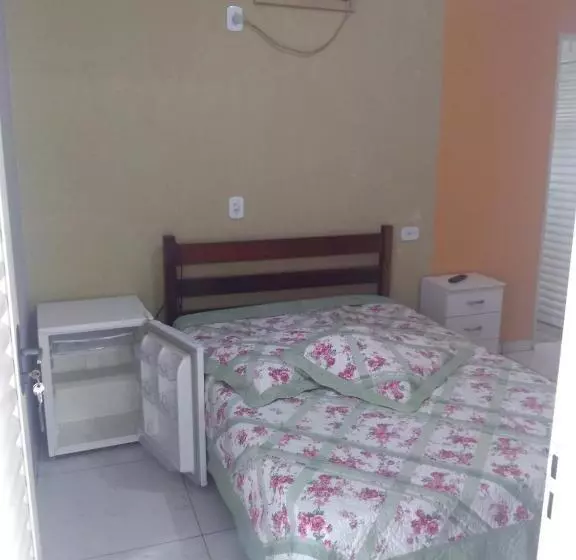 Majatalo Camping Clube E Pousada Novilha De Ouro