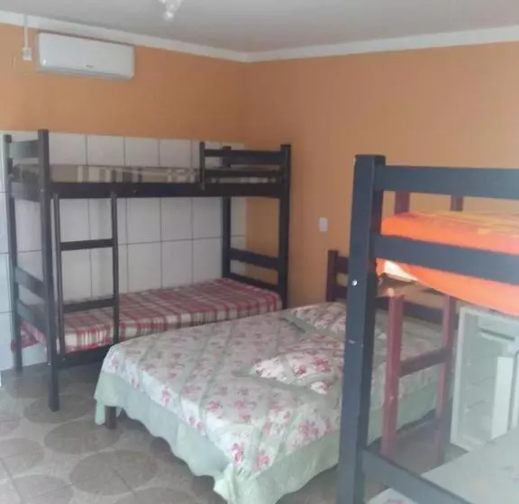 Majatalo Camping Clube E Pousada Novilha De Ouro