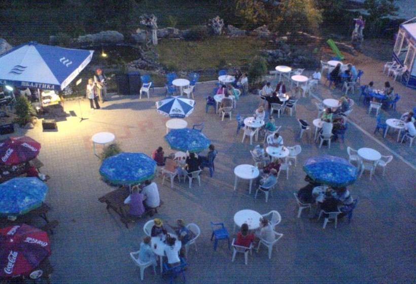 پانسیون Europe Guesthouse