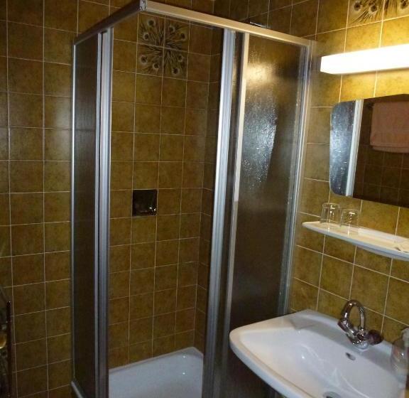 ペンション Gasthof Steinbräu