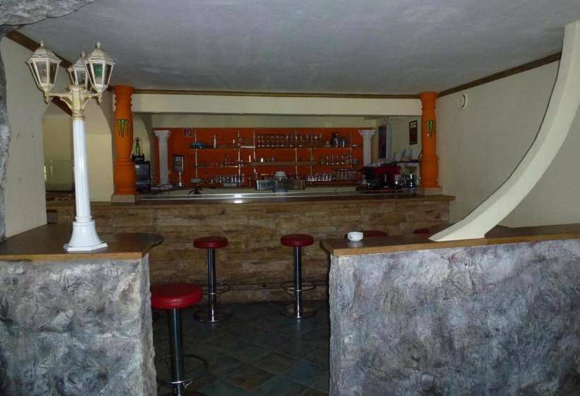 ペンション Gasthof Steinbräu