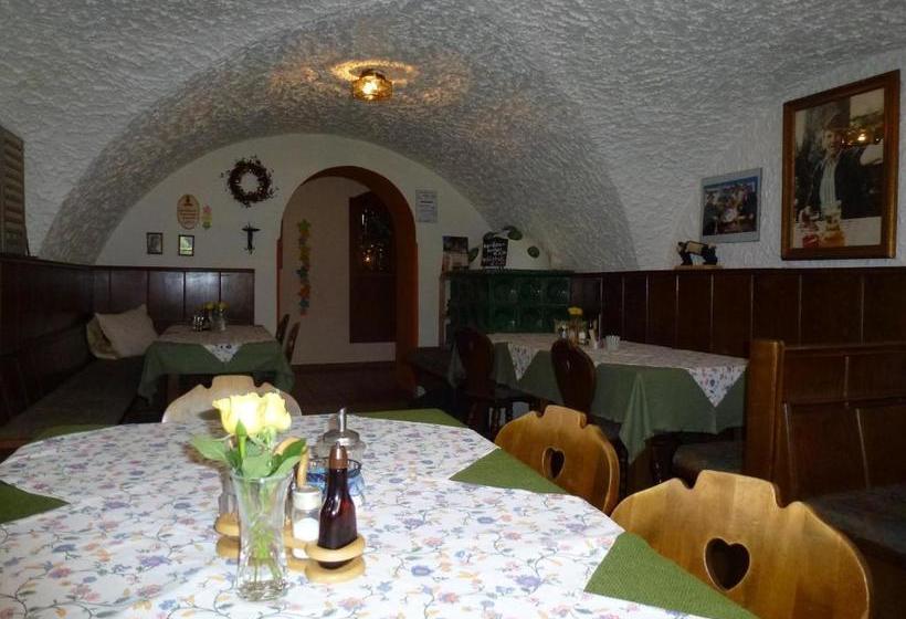 ペンション Gasthof Steinbräu