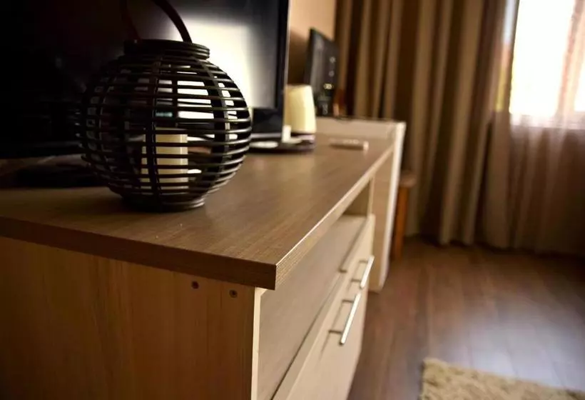 پانسیون Guest House Via