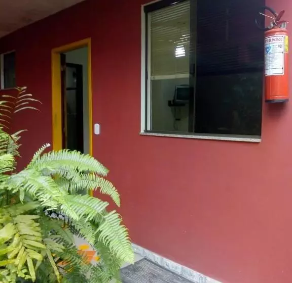 ペンション Skandalo Pub Pousada