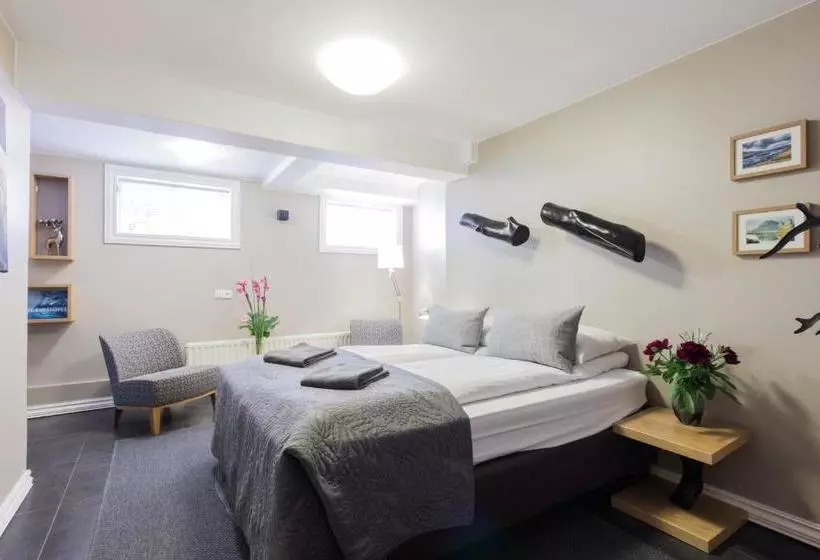 Majatalo Smaragata Rooms