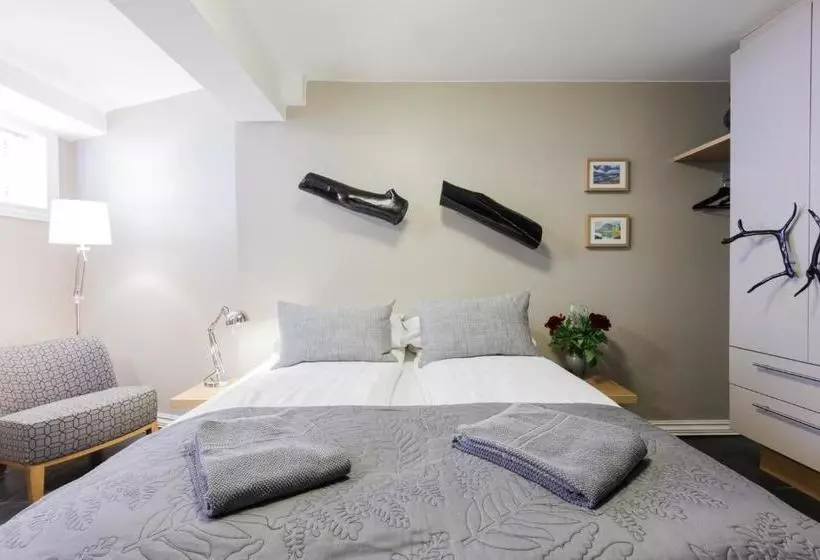 Majatalo Smaragata Rooms