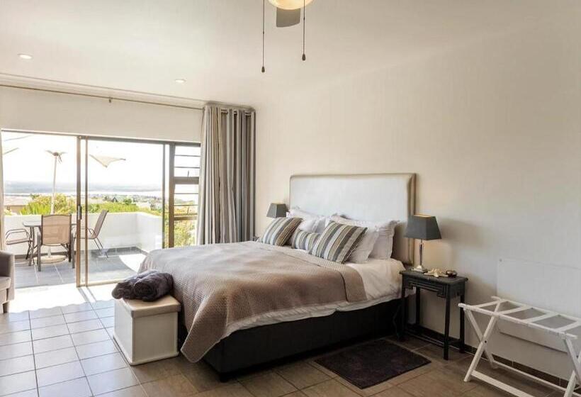 פנסיון The Ocean Bay Luxury Guesthouse