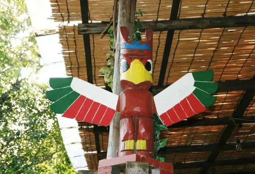 Pension Totem Pole