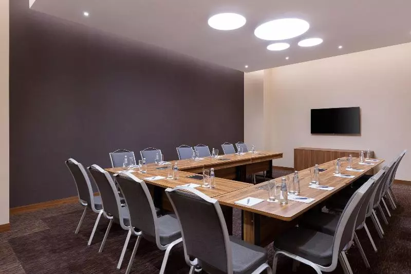 هتل Four Points By Sheraton Krasnodar