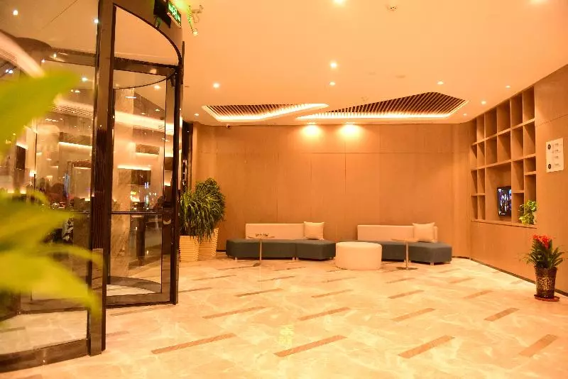 Hotelli Holiday Inn Express Lhasa Potala Square