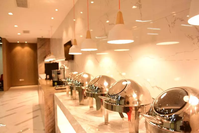 Hotelli Holiday Inn Express Lhasa Potala Square