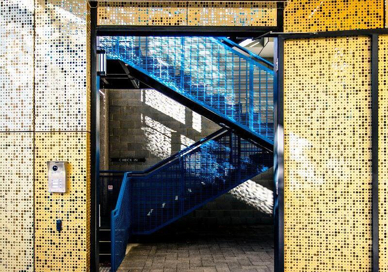 فندق Hostel G Perth