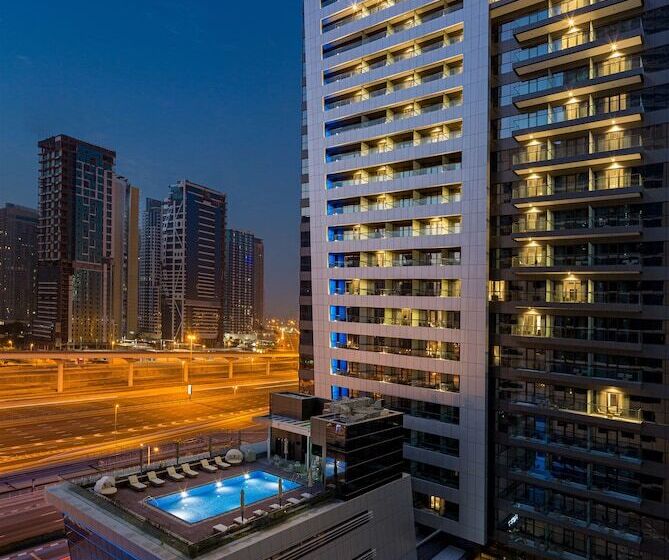 酒店 Millennium Place Dubai Marina