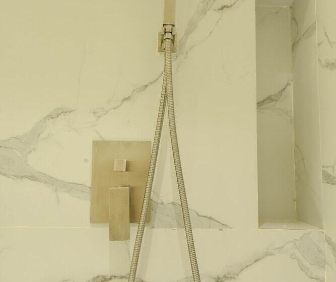 Red Hotel Cubao, Quezon City