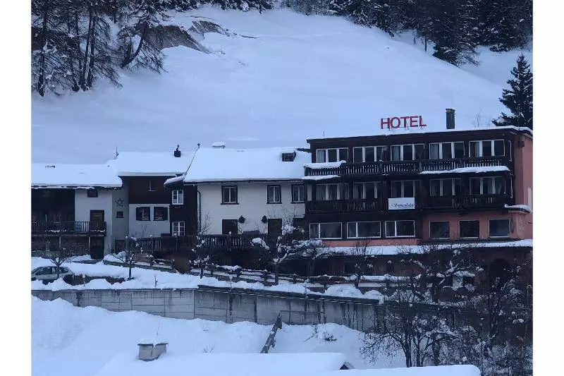 Hotel Sonnenhalde
