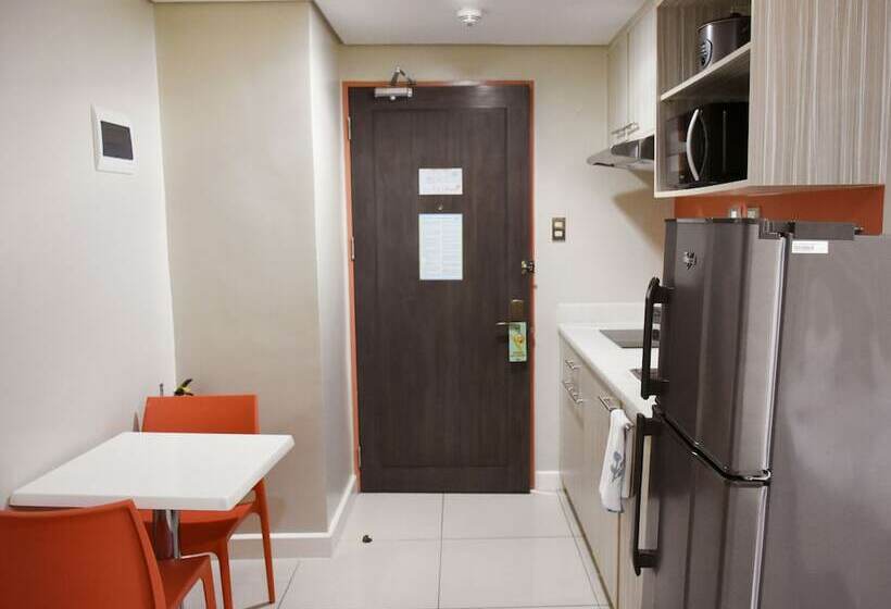 酒店 Zen Premium Banilad