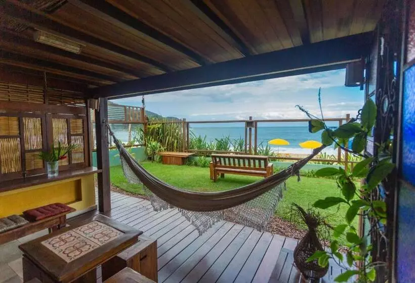 ペンション Pousada Dimari