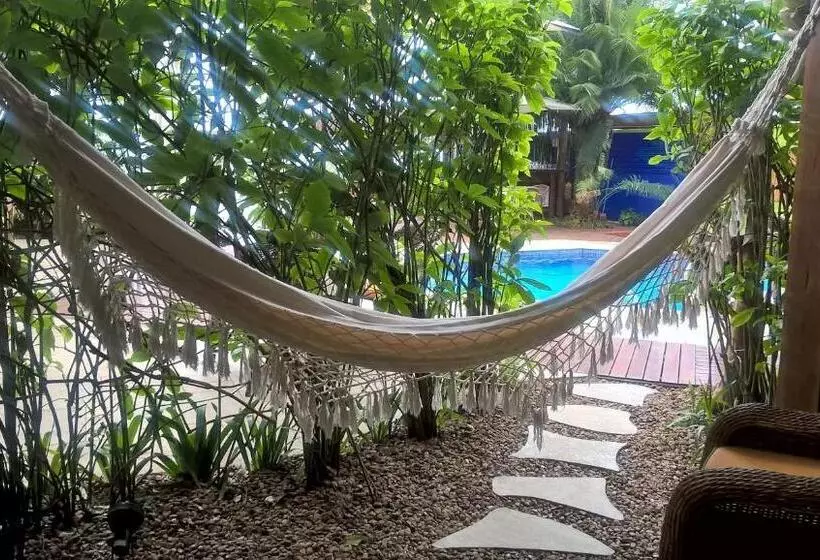 ペンション Pousada Dimari