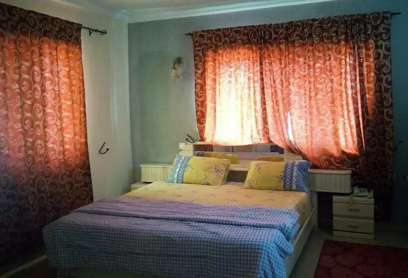 Abal Hall And Hotels