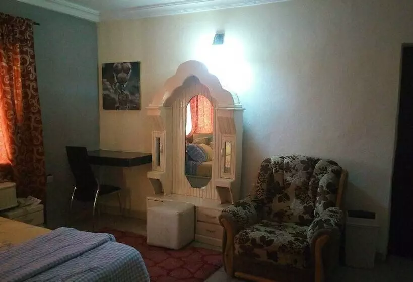 Abal Hall And Hotels