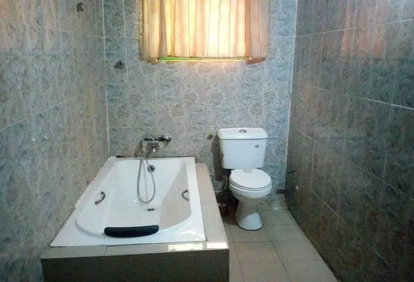 Abal Hall And Hotels