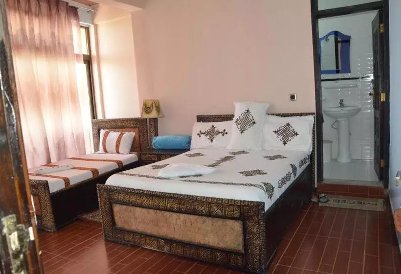 تختخواب و صبحانه Blue Nile Guest House