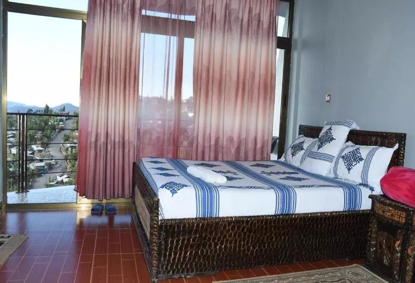 تختخواب و صبحانه Blue Nile Guest House