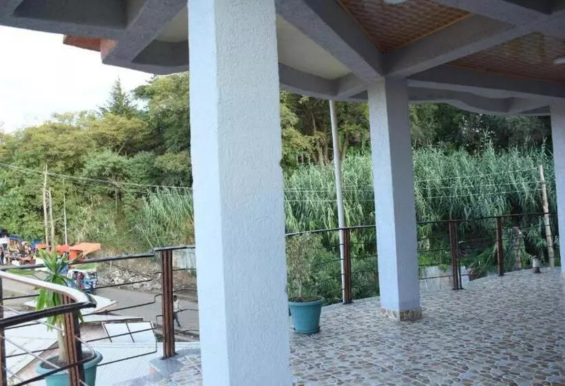 تختخواب و صبحانه Blue Nile Guest House