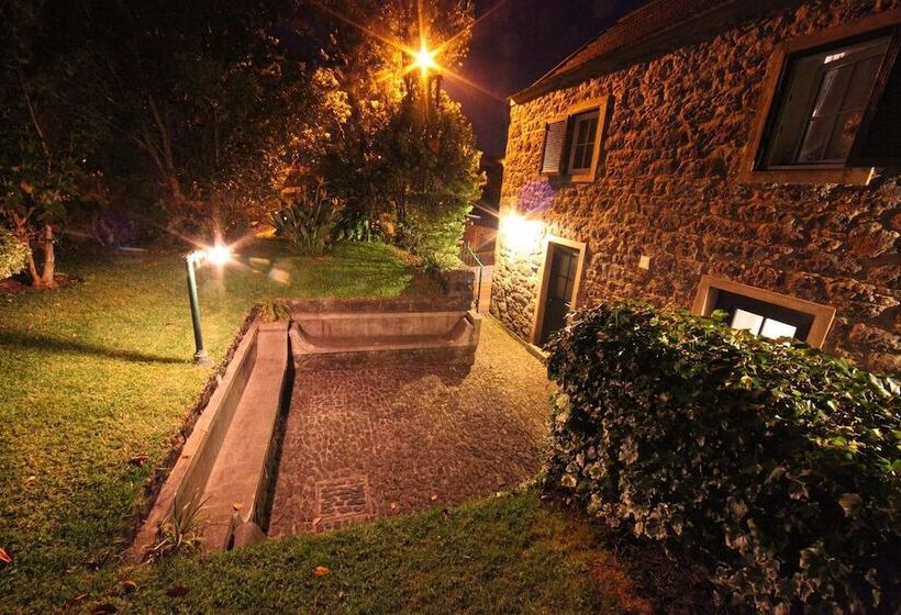 تختخواب و صبحانه Casa Do Ribeirinho