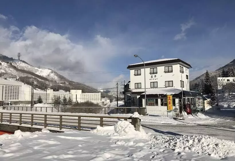 簡易ホテル Ouji Pension Naeba
