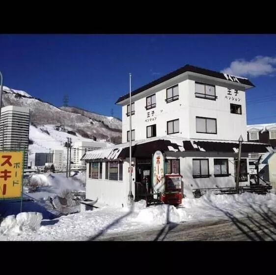 簡易ホテル Ouji Pension Naeba