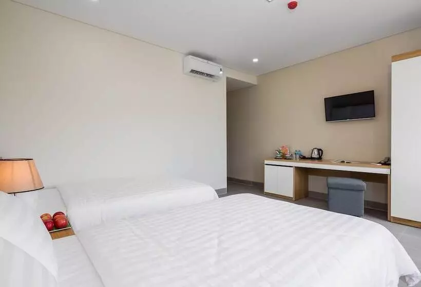 هتل Anh Villa