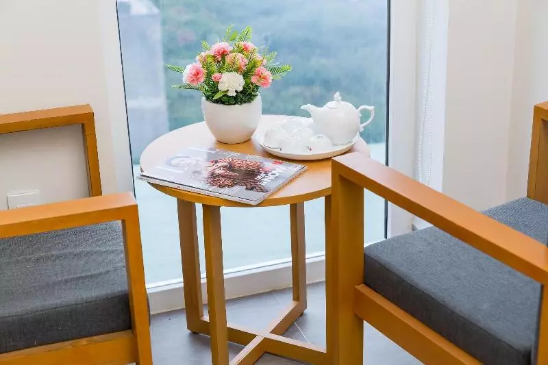 هتل Anh Villa