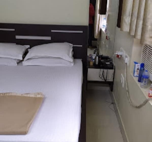 בית מלון כפרי Bnson Blue Cuttack