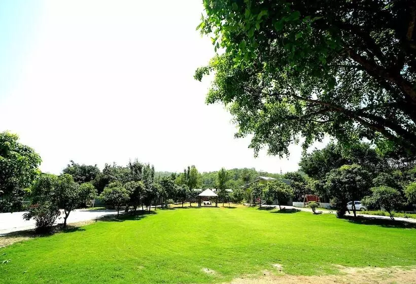 Hotelli Voco Jim Corbett By Ihg