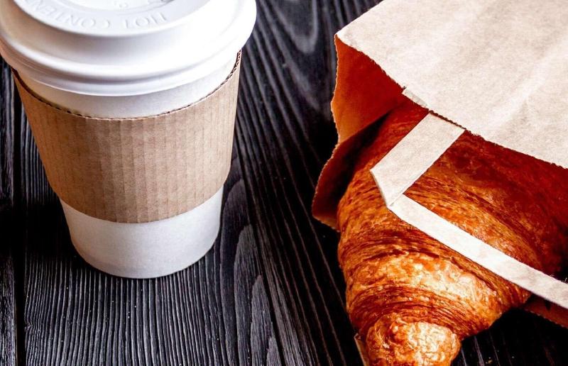 בית מלון כפרי Econo Lodge Inn & Suites