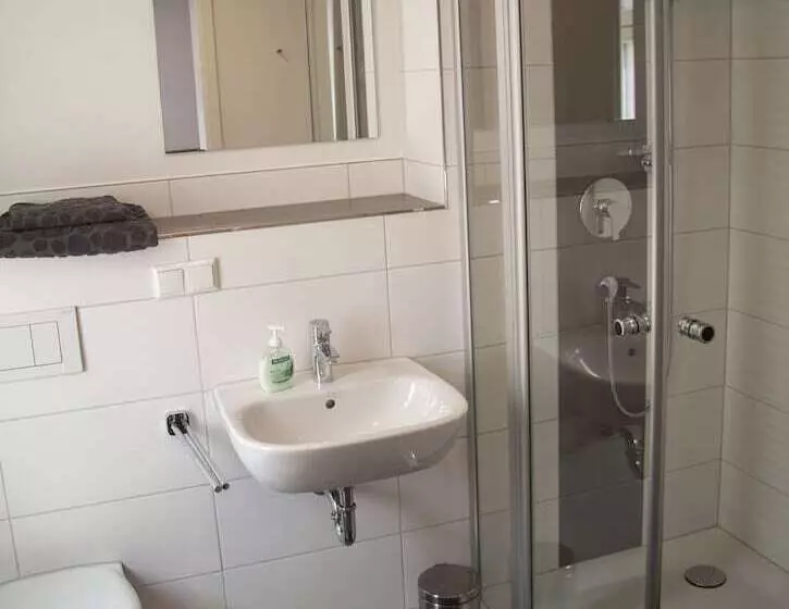 Hotelli La Flamme Wertheim Garni