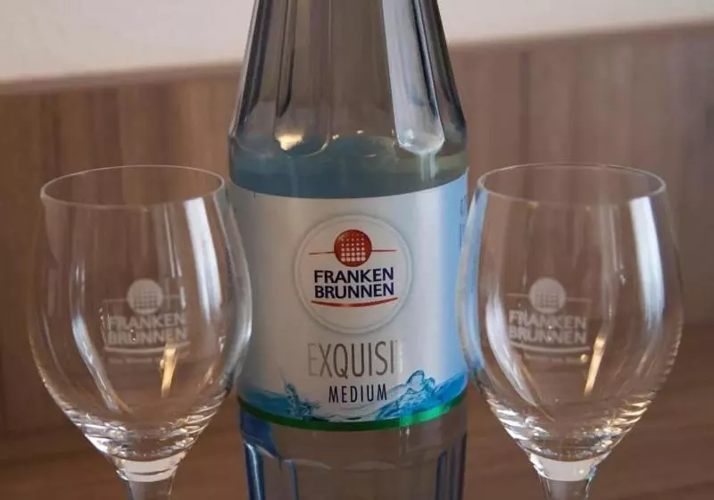 Hotelli La Flamme Wertheim Garni