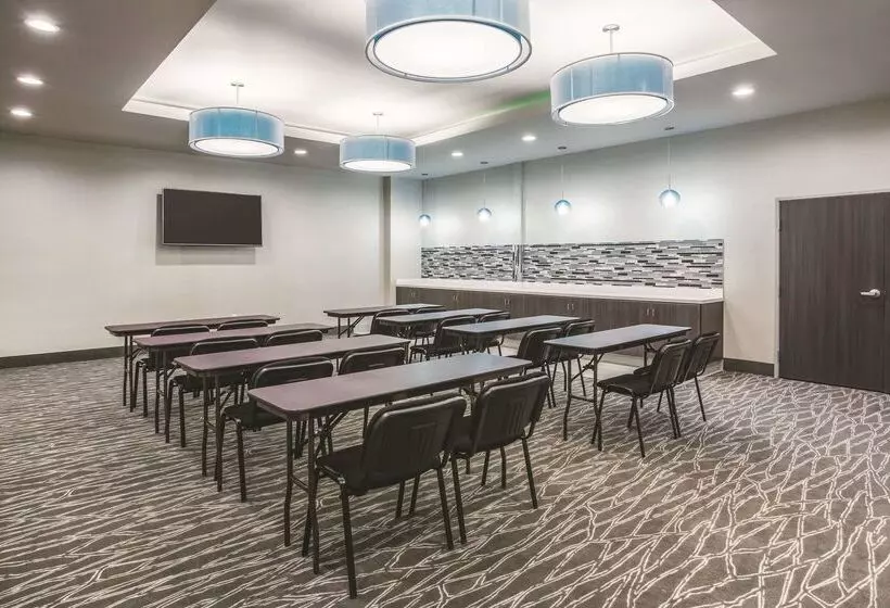 Hotelli La Quinta By Wyndham La Verkin   Gateway To Zion