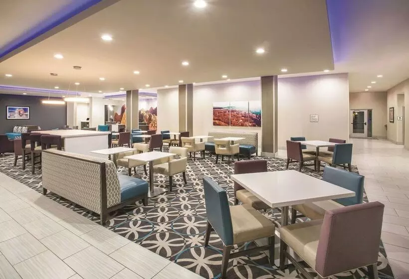 Hotelli La Quinta By Wyndham La Verkin   Gateway To Zion