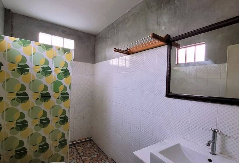 Отель Pairom Resort