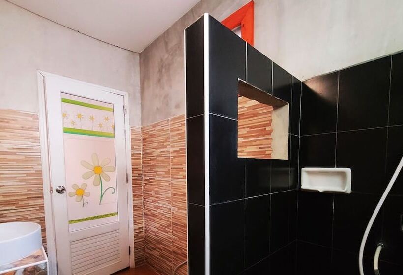 Отель Pairom Resort