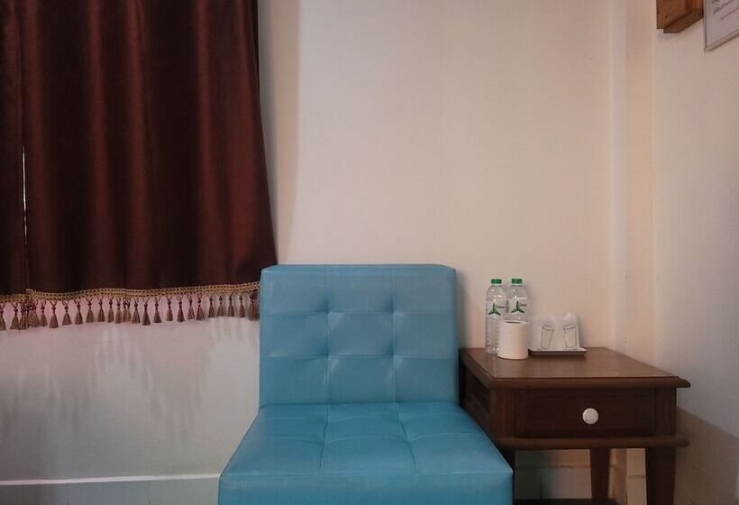 Отель Pairom Resort