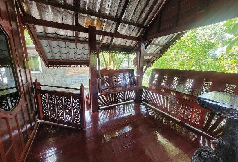 Отель Pairom Resort