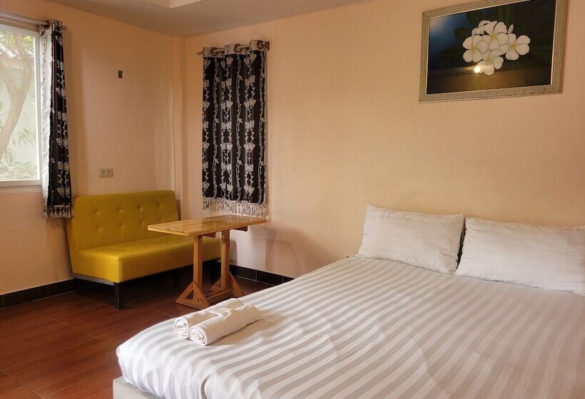 Отель Pairom Resort