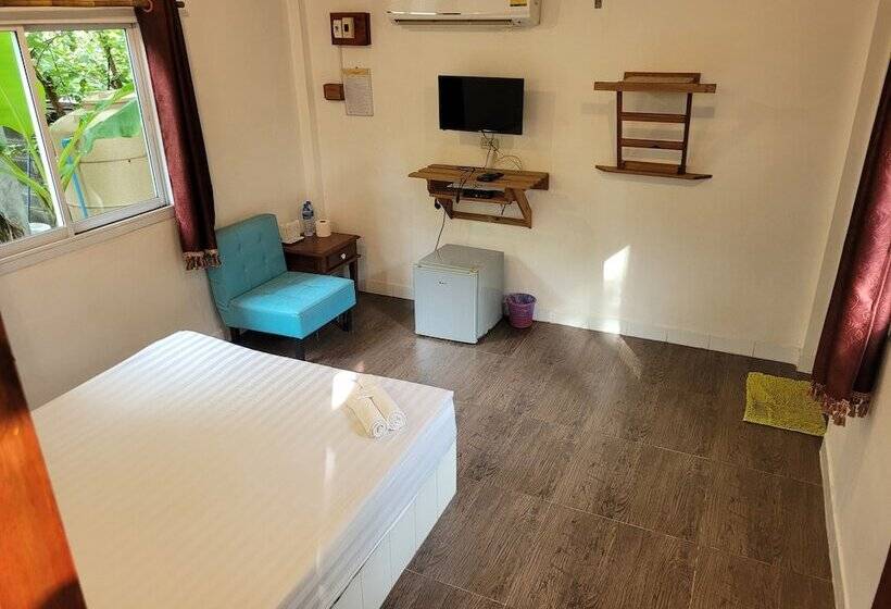 Отель Pairom Resort