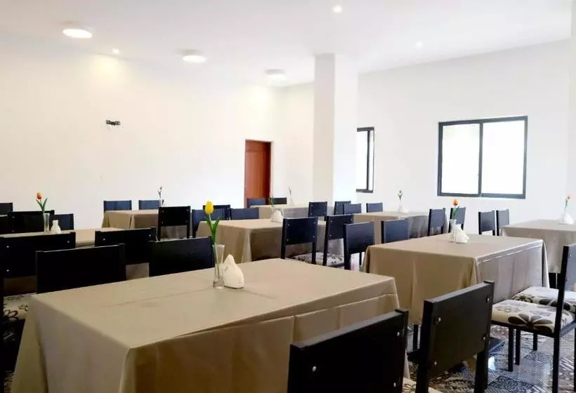 هتل Phoenix  By Link