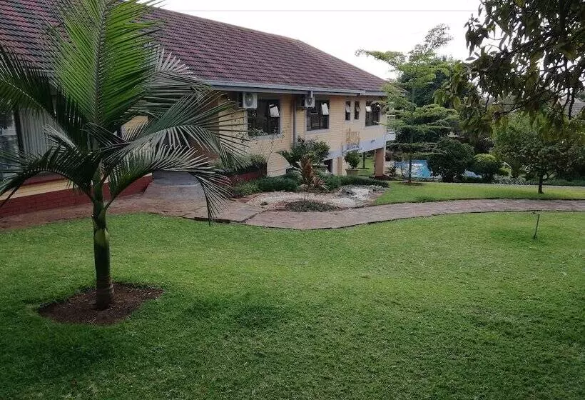 هتل Premier Guest Lodge