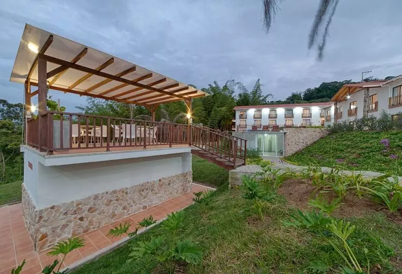 Maaseutuhotelli La Huerta