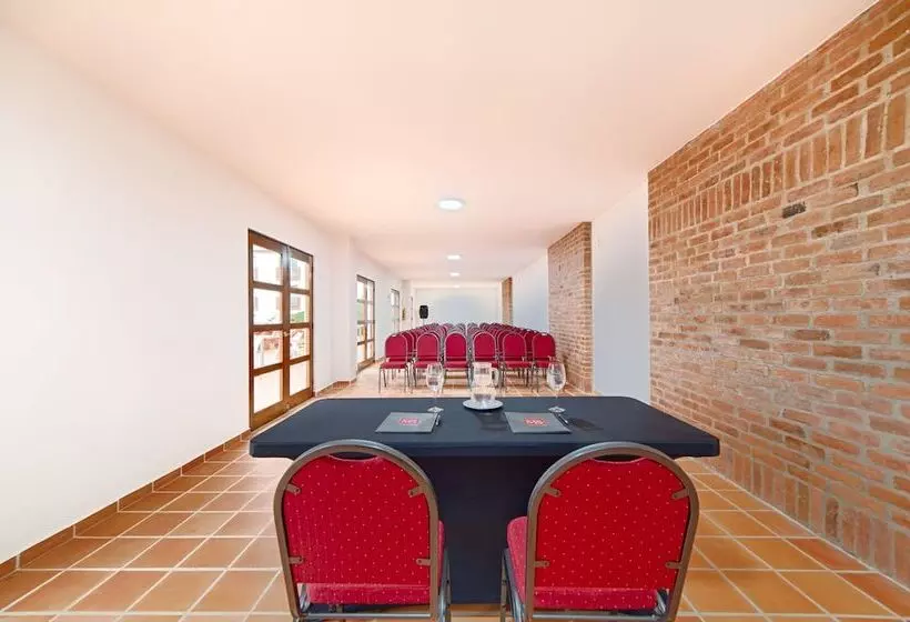 Maaseutuhotelli La Huerta